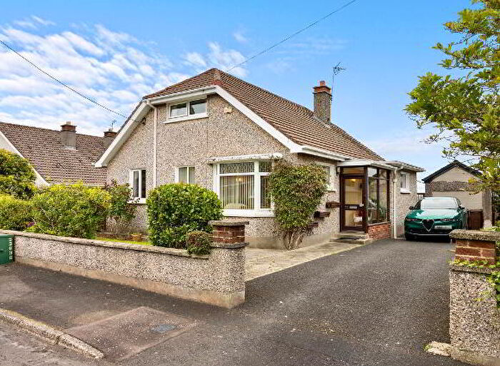 4 Bedroom Detached Chalets For Sale In Queens Park, Coleraine, BT51