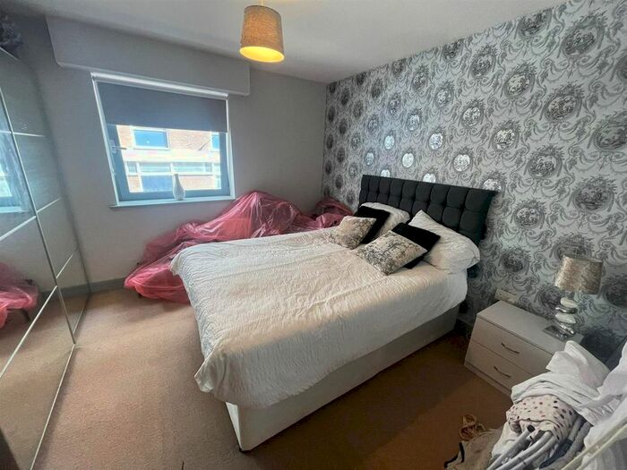 2 Bedroom Flat To Rent In Fleet Street, Birmingham, B3