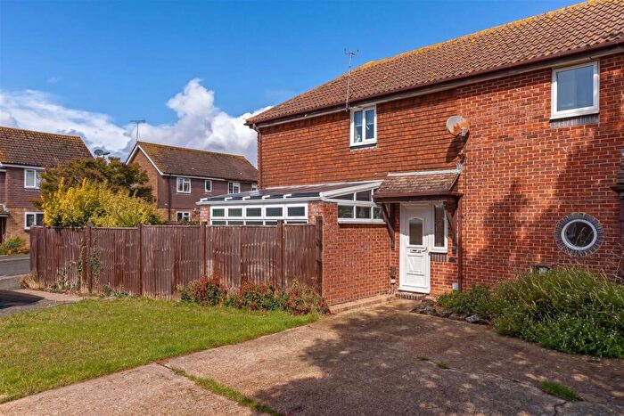 1 Bedroom Terraced House For Sale In Bridgnorth Close, Worthing, BN13