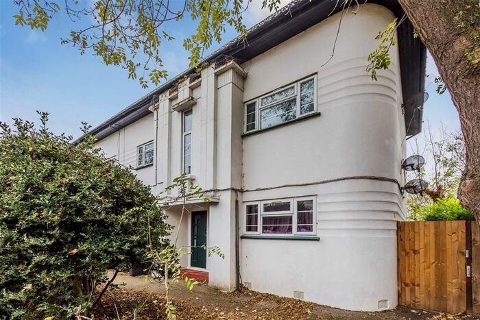 3 Bedroom Maisonette To Rent In Morden Court, Morden SM4