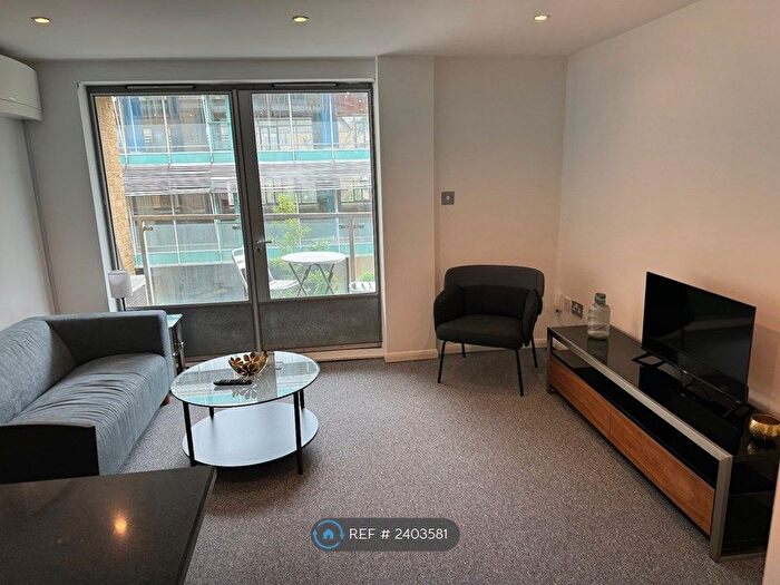 1 Bedroom Flat To Rent In Westminster Bridge Road, London, SE1