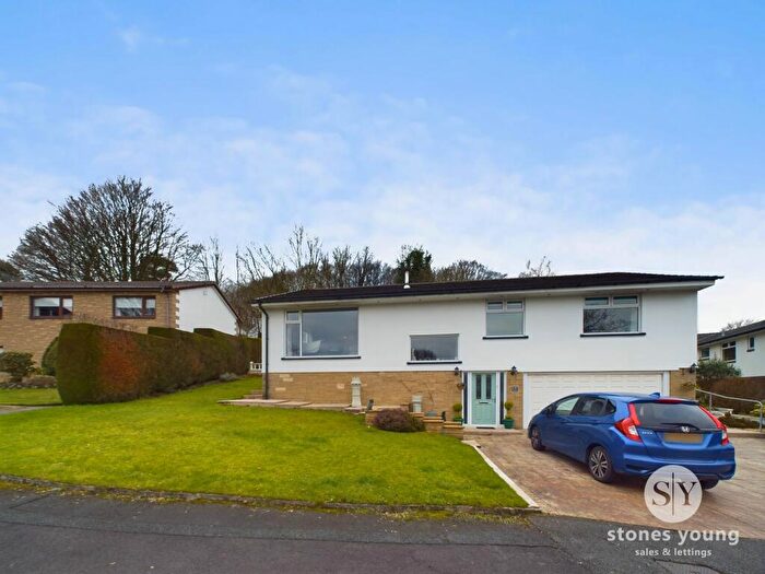 3 Bedroom Detached House For Sale In Hillside Close, Great Harwood, BB6