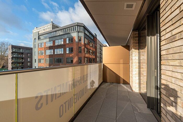 Flat For Sale In Macclesfield Road, London, EC1V