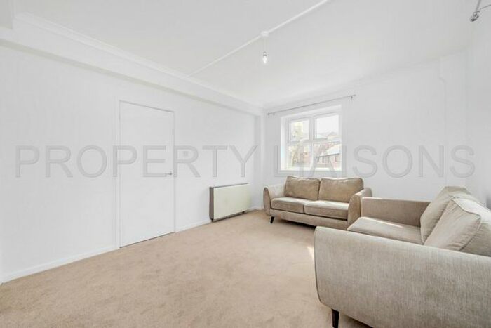 2 Bedroom Flat To Rent In Riverside Mansions, Milk Yard, Wapping, E1W