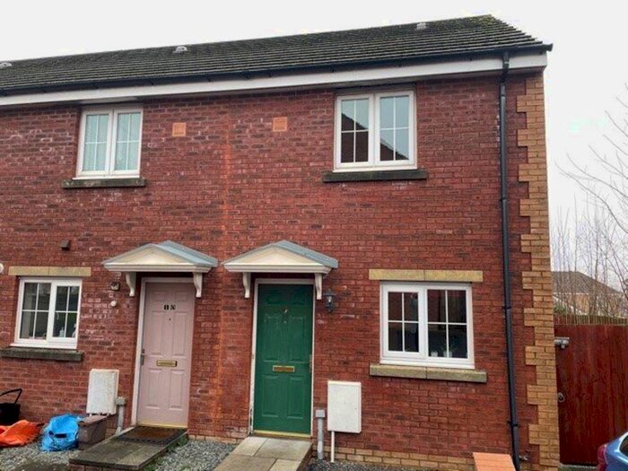 2 Bedroom Property To Rent In Clos Y Cudyll Coch, Bridgend, CF31