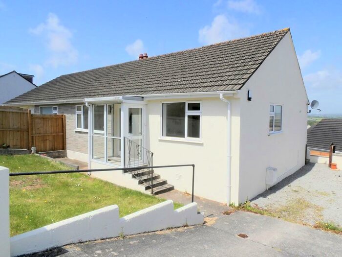 2 Bedroom Semi-Detached Bungalow To Rent In Hillside Road, Saltash, PL12