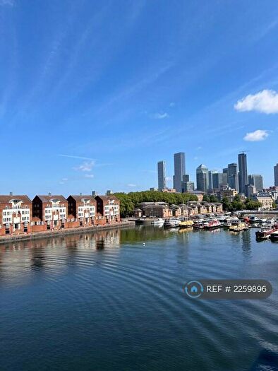 3 Bedroom Penthouse To Rent In Rope Street, London, SE16