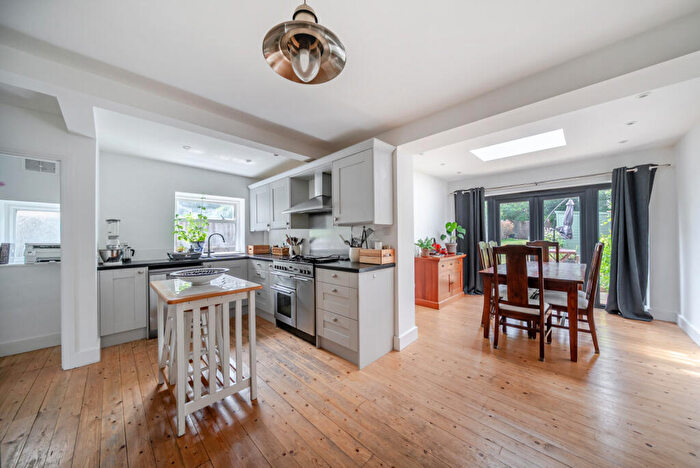 3 Bedroom Terraced House To Rent In Grange Road, Guildford, GU2