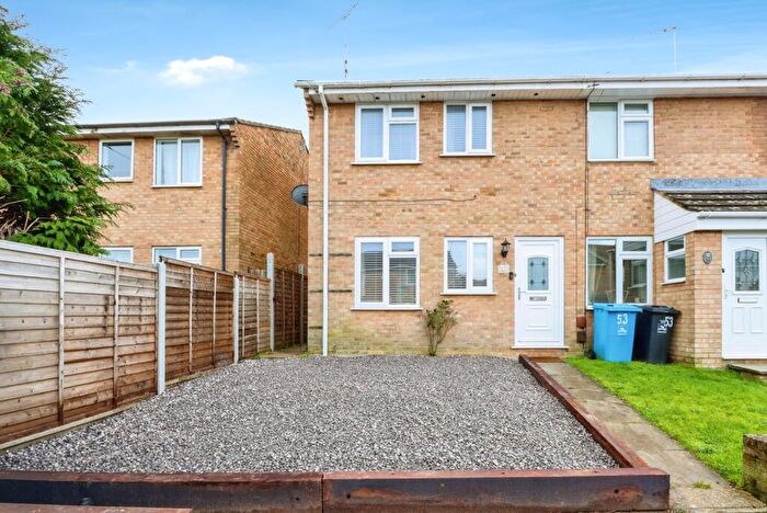 3 Bedroom End Of Terrace House For Sale In Broadmayne Road, Poole, Dorset, BH12