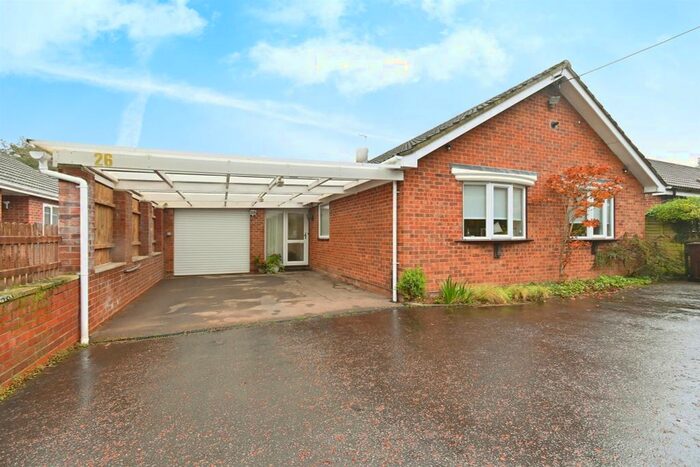 3 Bedroom Semi-Detached Bungalow For Sale In Common Road, Bressingham, Diss, IP22