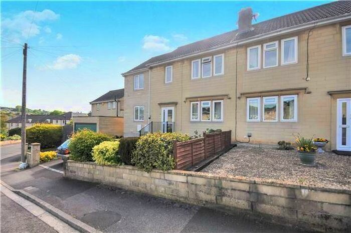 2 Bedroom Property To Rent In Worcester Park, Bath, BA1