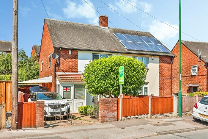 3 Bedroom Semi-Detached House For Sale In Beckhampton Road, Nottingham, NG5