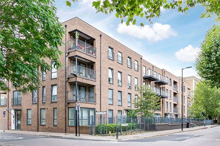 3 Bedroom Flat To Rent In Twist House, Grange Road, Bermondsey, SE1