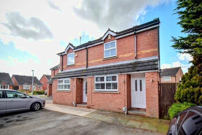 2 Bedroom End Of Terrace House To Rent In Darrell Court, Hedon, East Yorkshire, HU12