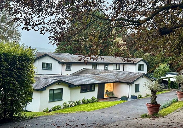 6 Bedroom Detached House For Sale In Gibraltar Lane, Cookham Dean, Berkshire, SL6