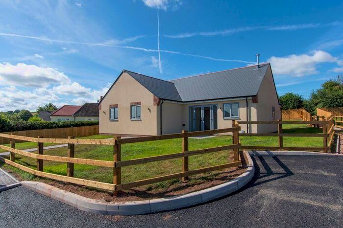 3 Bedroom Bungalow For Sale In Bungalow, Llanc View, Llancloudy, Hereford, HR2