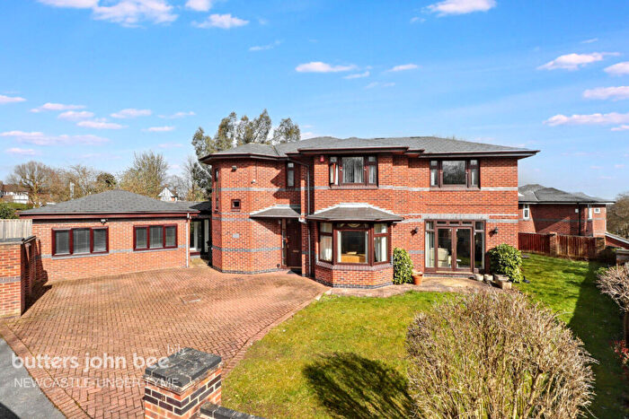 4 Bedroom Detached House For Sale In Basford Villas, Etruria Road, Newcastle, ST5