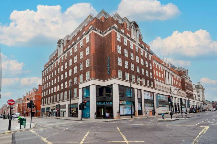 2 Bedroom Flat To Rent In Park Street, Mayfair, London, W1K