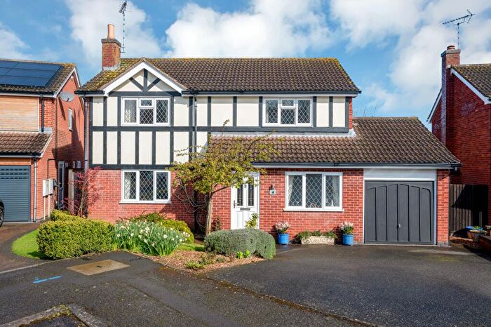 4 Bedroom Detached House For Sale In Camrose Close, Oakham, LE15