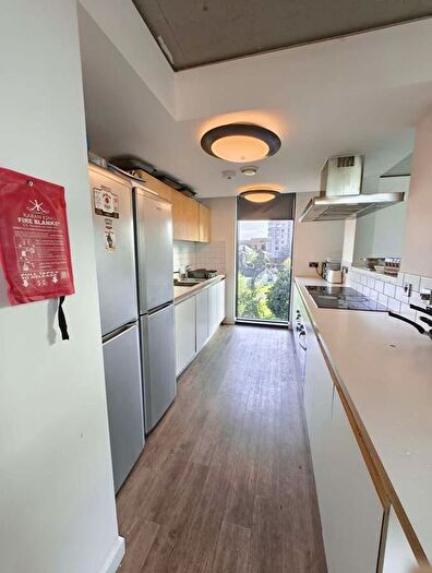 1 Bedroom Flat To Rent In Boston Street, Sheffield, S2