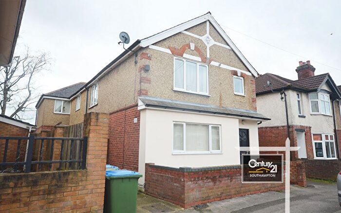 2 Bedroom Flat To Rent In |Ref: |, Sholing Road, Southampton, SO19