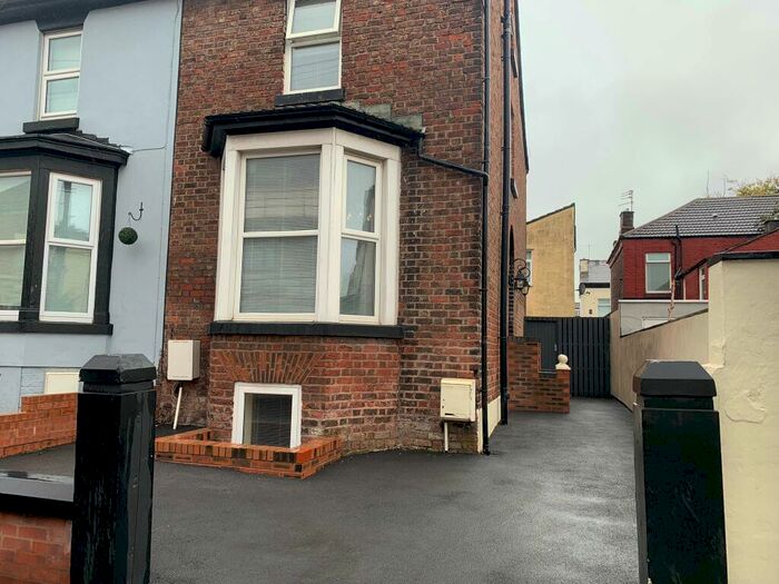 5 Bedroom House To Rent In Holland Street, Liverpool, L7