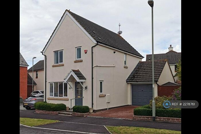 3 Bedroom Detached House To Rent In Foxglove Chase, Willand, Cullompton, EX15