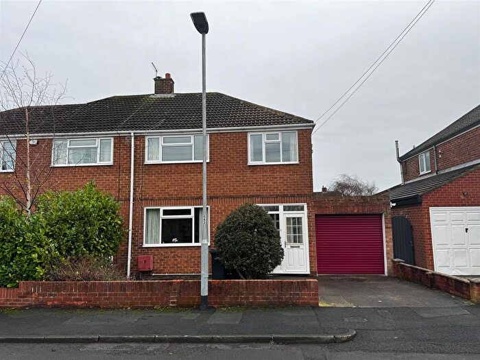 3 Bedroom Semi Detached House For Sale In Grange Road, Carrville, DH1