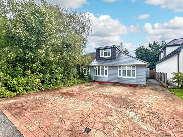 4 Bedroom Bungalow For Sale In Hempstead Road, Hempstead, Gillingham, Kent, ME7