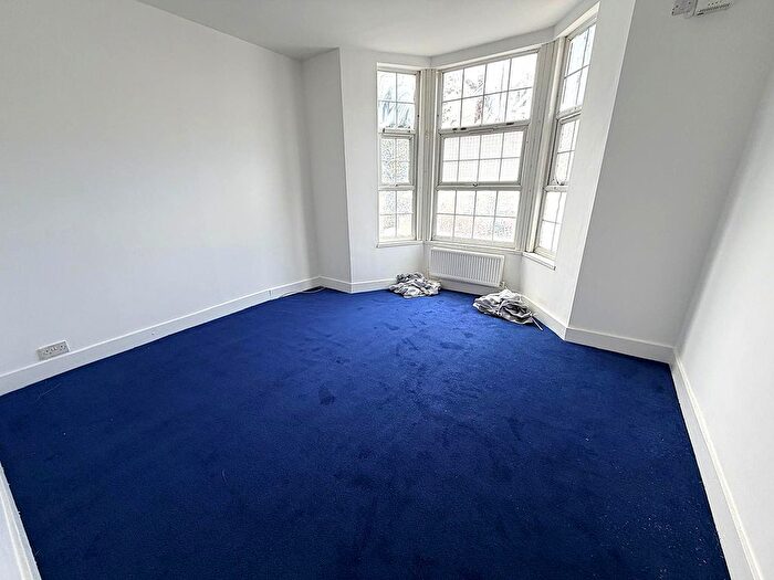 1 Bedroom Flat To Rent In Belmont Road, London, N15