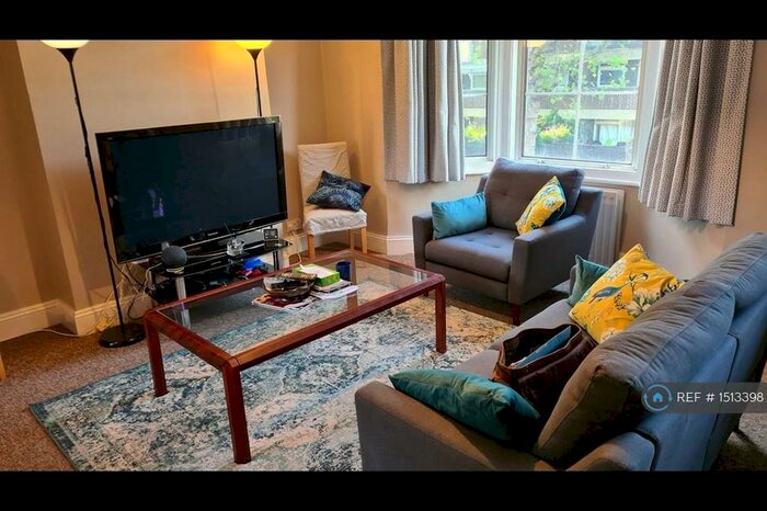 2 Bedroom Flat To Rent In John Ruskin St, London, SE5