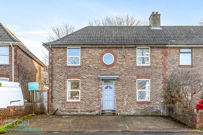 5 Bedroom Terraced House To Rent In The Highway, Brighton, BN2