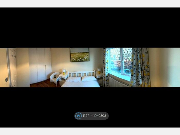 1 Bedroom Flat To Rent In Berrylands, Surbiton, KT5