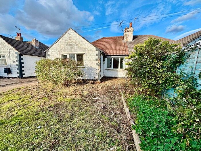2 Bedroom Bungalow For Sale In Pyewipe Bungalows, Grimsby, DN31
