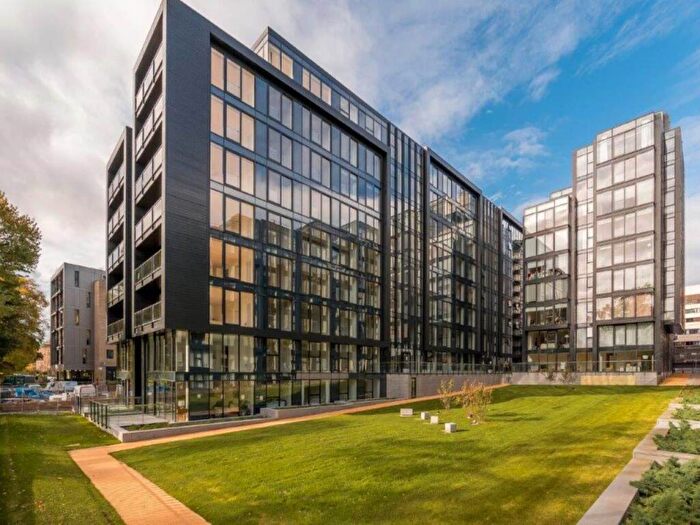 1 Bedroom Flat To Rent In Simpson Loan, Quartermile, Edinburgh, EH3