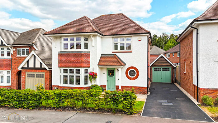 3 Bedroom Detached House For Sale In Boundary Drive, Amington, Tamworth, Staffordshire, B77