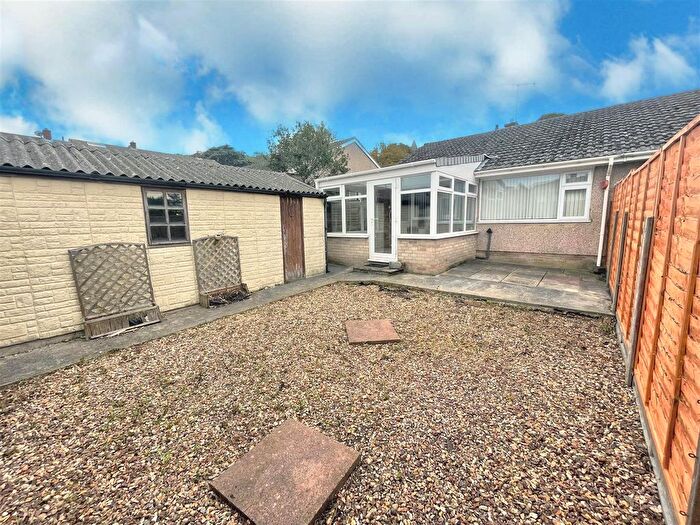2 Bedroom Bungalow For Sale In Oldmixon Road, Weston-Super-Mare, BS24