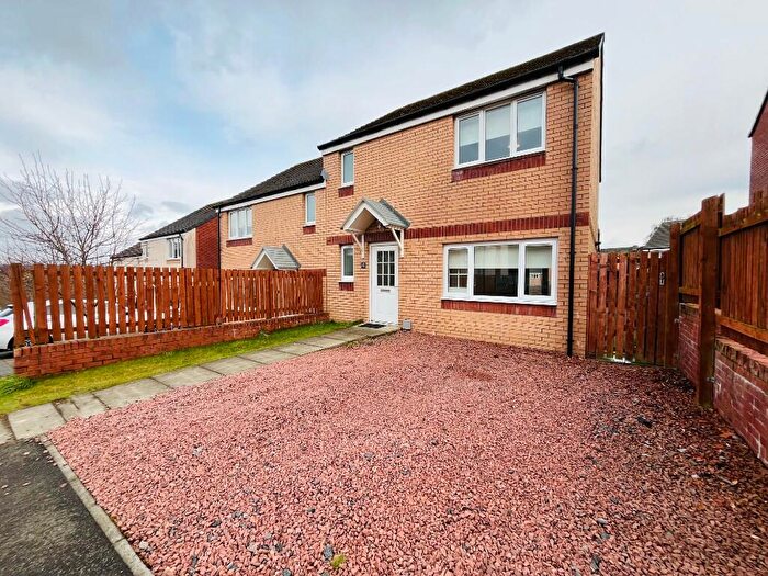 3 Bedroom Semi-Detached House To Rent In Valleyfield Crescent, Hamilton, Lanarkshire, ML3