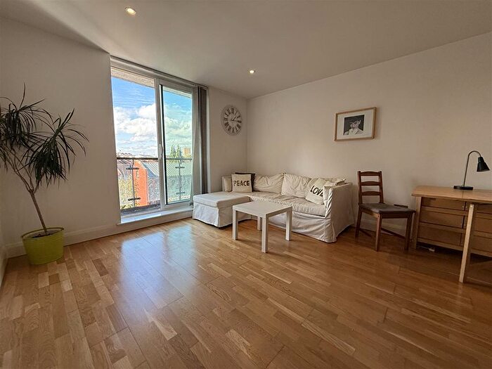 1 Bedroom Flat To Rent In Cymric Buildings, West Bute Street, Cardiff, CF10