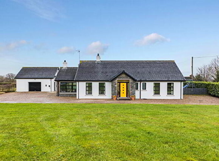 6 Bedroom House For Sale In Ballynacross Road, Magherafelt, BT45