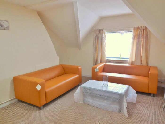 1 Bedroom Apartment To Rent In Stacey Road, Roath, Cardiff, CF24