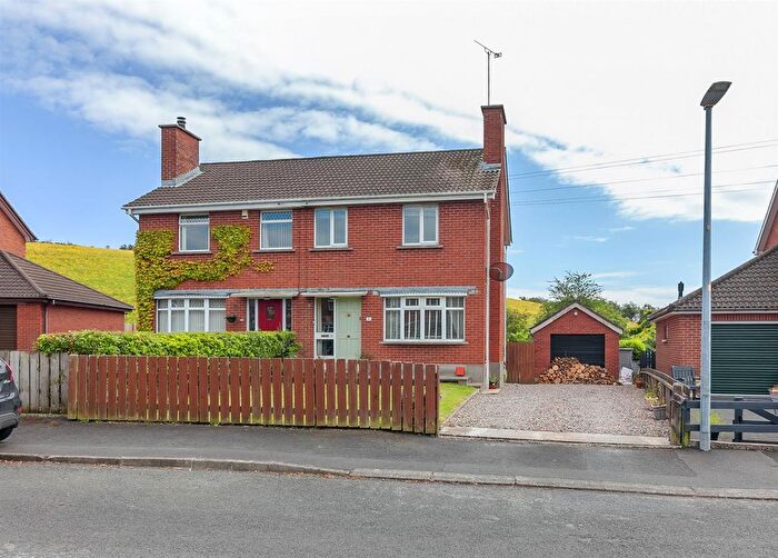 3 Bedroom Semi-Detached House For Sale In Moyra Drive, Saintfield, Ballynahinch, BT24