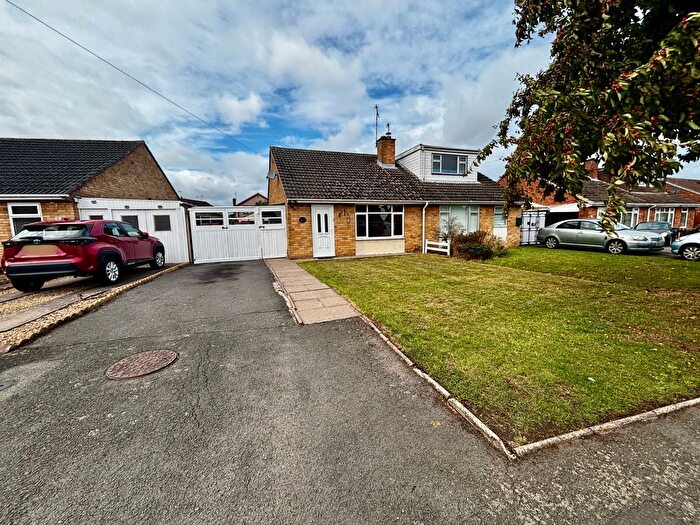 2 Bedroom Semi-Detached Bungalow To Rent In Romsey Avenue, Nuneaton, CV10