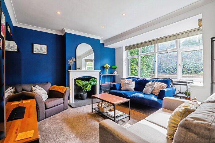 3 Bedroom Terraced House For Sale In May Road, Rochester, Kent, ME1