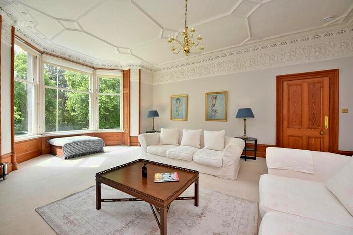 4 Bedroom Flat To Rent In Forest Road, Aberdeen, AB15