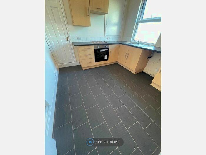 Studio To Rent In Market Street, Hyde, SK14