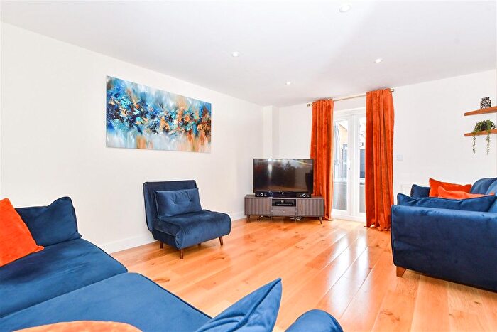 4 Bedroom Terraced House For Sale In Furfield Chase, Boughton Monchelsea, Maidstone, Kent, ME17