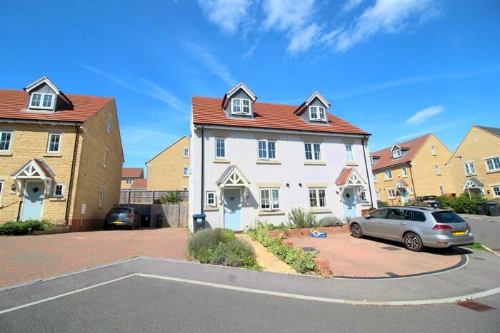 3 Bedroom Semi-Detached House To Rent In Portland Rise, Corsham, SN13