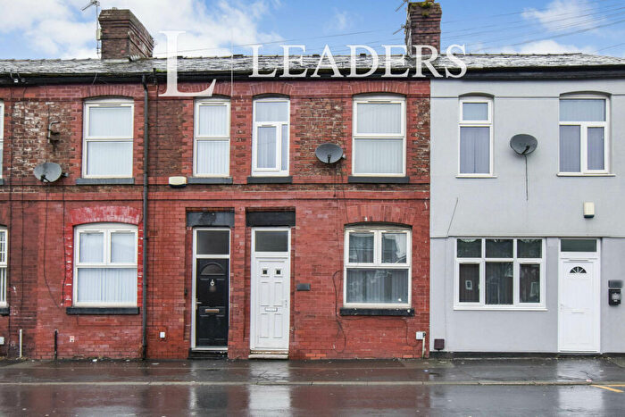 4 Bedroom Terraced House To Rent In Briscoe Lane, M40