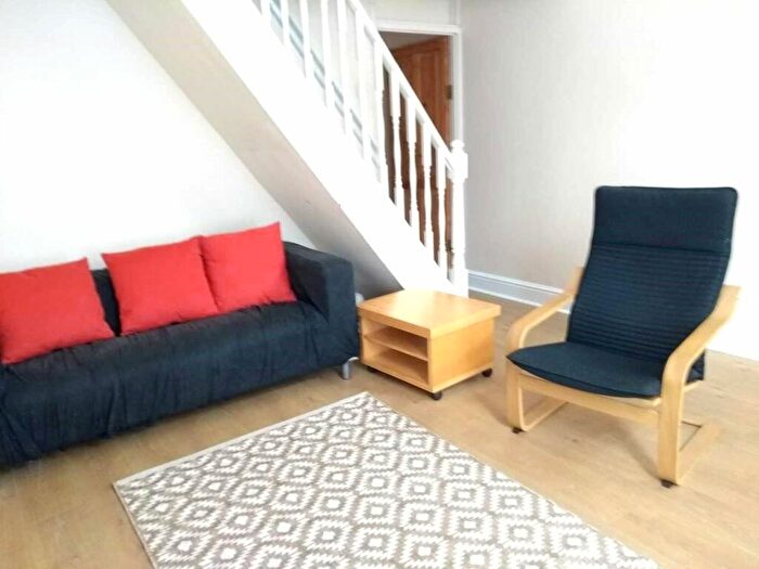 3 Bedroom House To Rent In Londesborough Road, Southsea, Hampshire, PO4